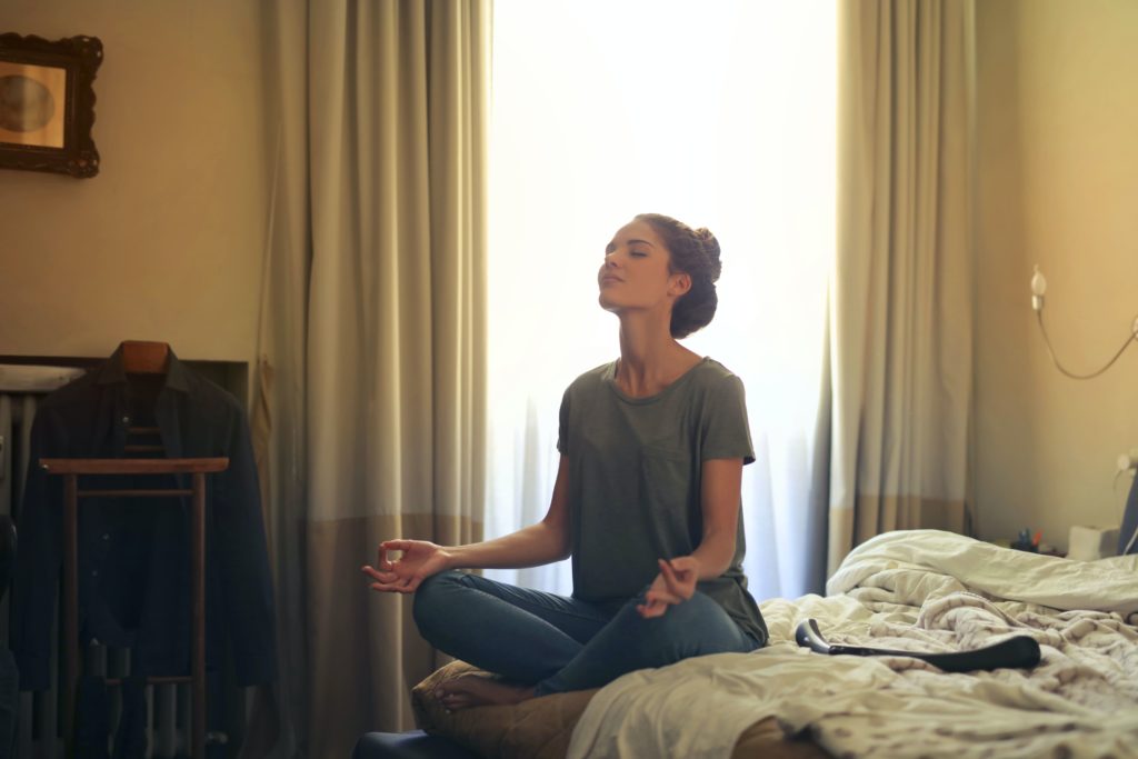 Menyembuhkan luka inner child: melakukan meditasi