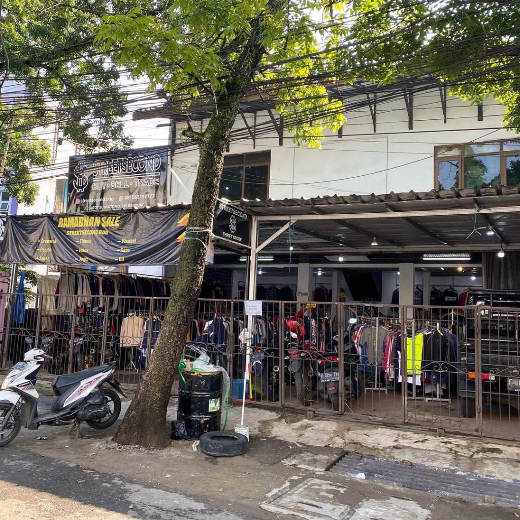 tempat thrift di bandung Streetsecond Store