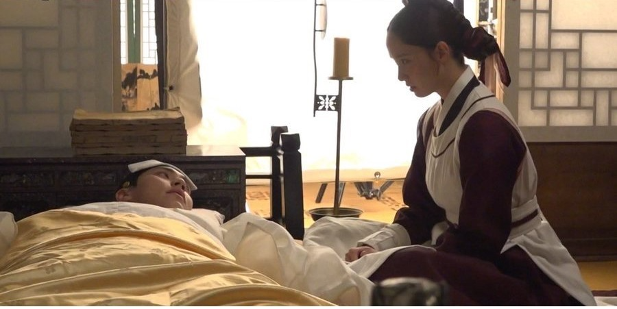 Perubahan Warna Hanbok Ji Young di Bon Appetit, Your Majesty