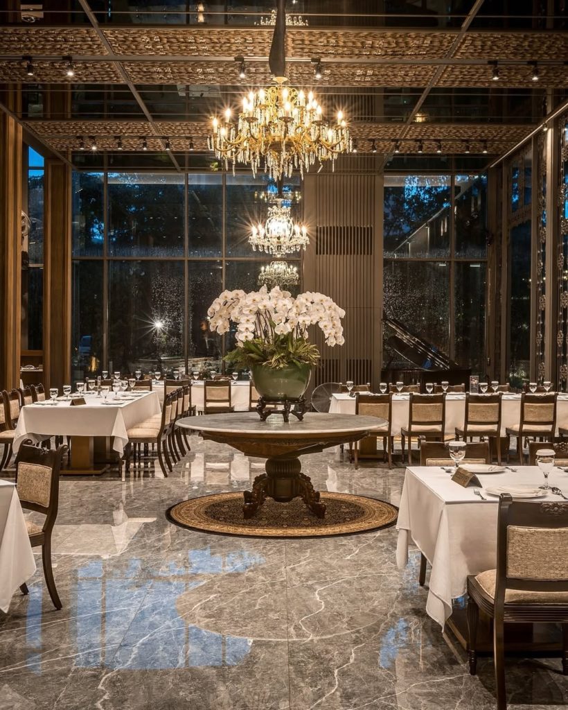 Restoran Christmas Dinner 2025 di Jakarta