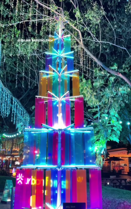 Spot Pohon Natal Cantik di Jakarta, Cantik dan Instagrammable