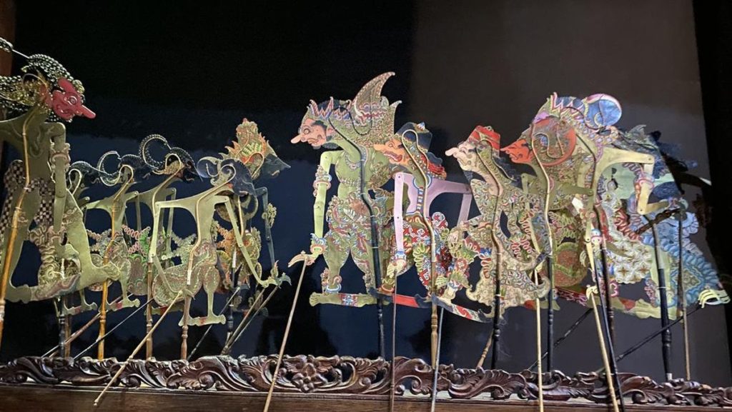 Wisata Dekat Stasiun Purwakarta