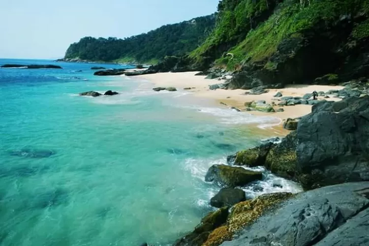 Tempat Wisata Tersembunyi di Indonesia 2026
