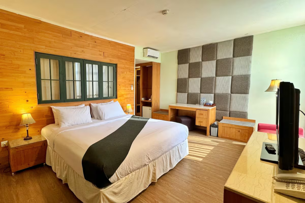 Hotel Dekat Braga Bandung yang Estetik dan Nyaman Chara Hotel