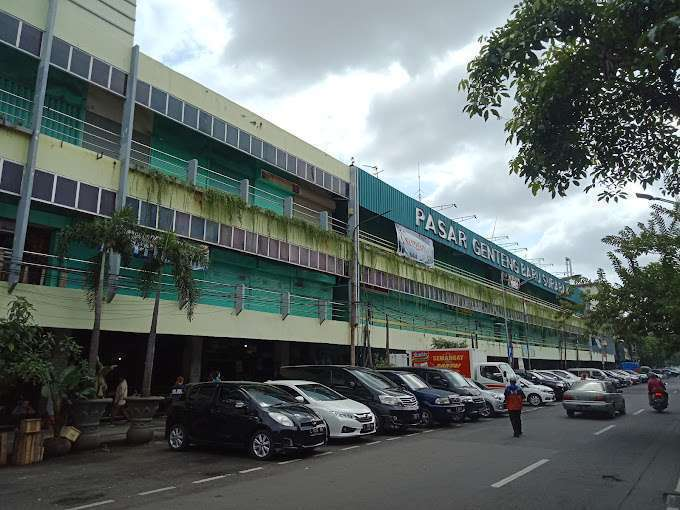 Rekomendasi Tempat Oleh-oleh Surabaya Jalan Genteng Besar