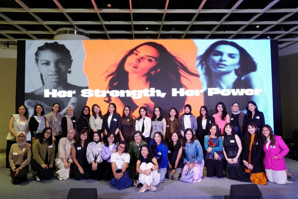 30+ Perempuan Profesional Berbagi Pengalaman dalam Sesi Speed Mentoring