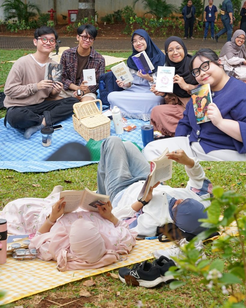 Komunitas penggemar Buku