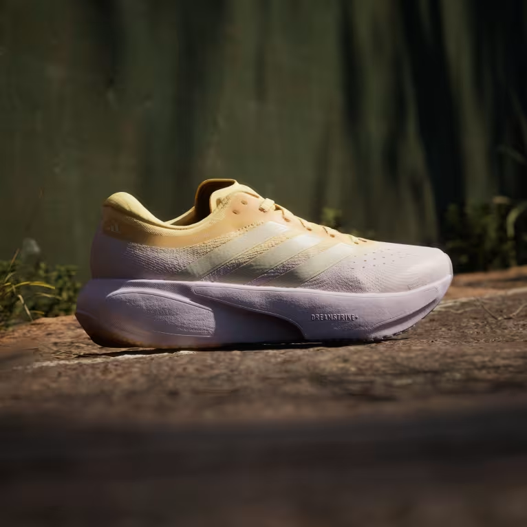 Kenalan dengan Dreamstrike+: Rahasia Bantalan Empuk di adidas Supernova