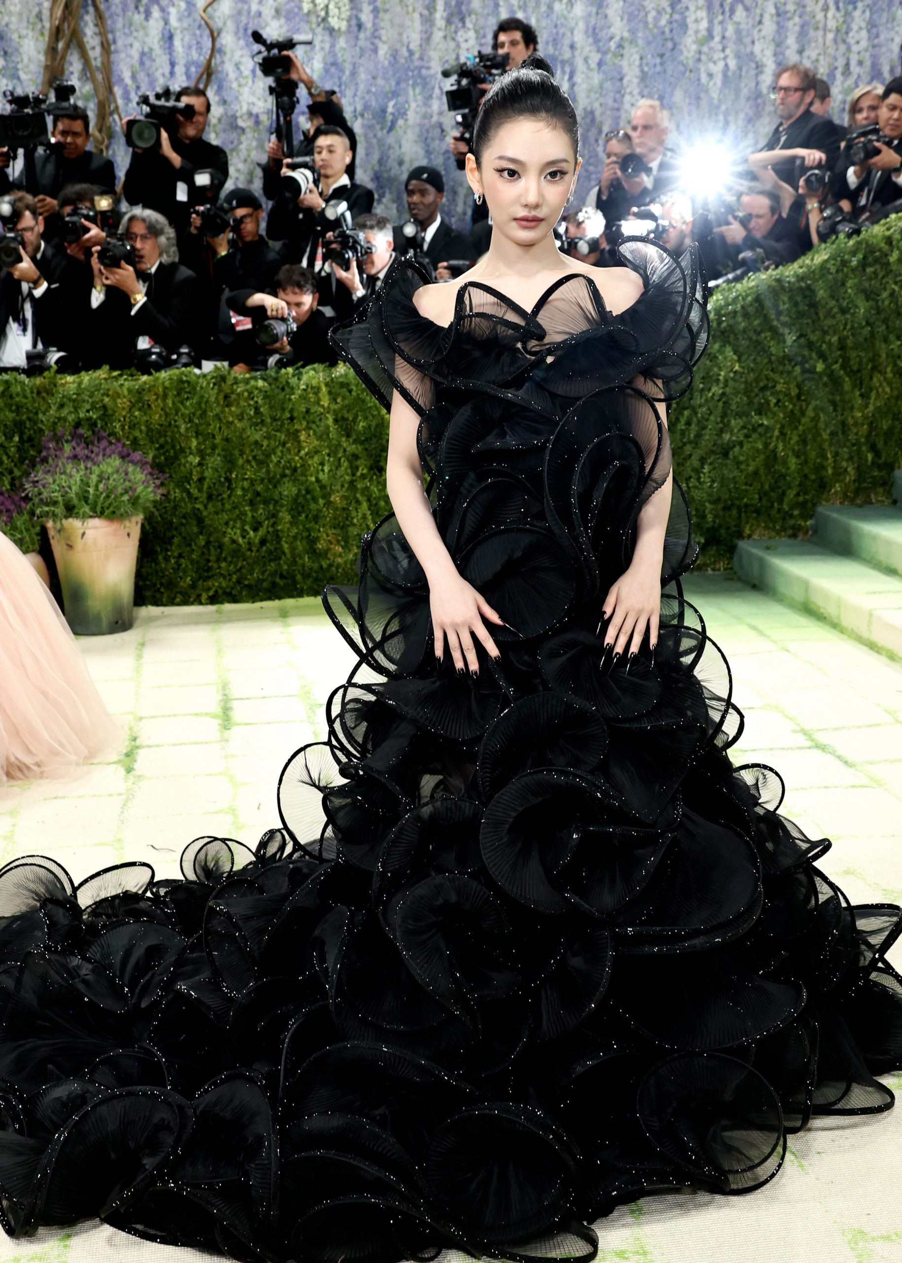 6 Idol K-Pop yang Hadiri Met Gala 2026