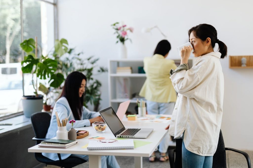 Soft Skill Fresh Graduate yang Berguna di Awal Masuk Kerja