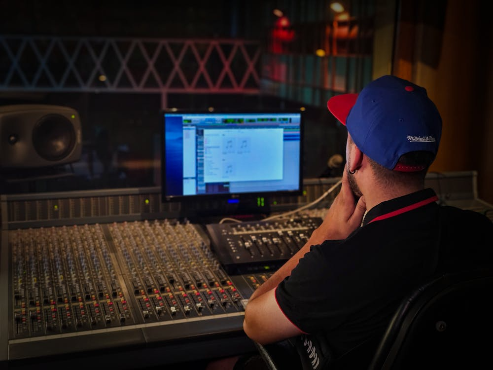 Sound Engineer / Sound Supervisor