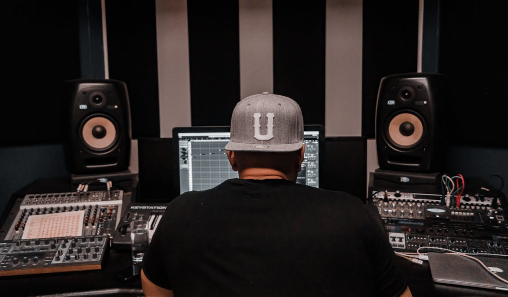 Produser (TV/Video/Podcast)