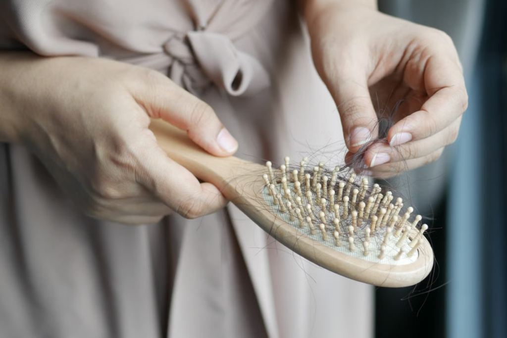 Jenis Rambut Rontok yang Perlu Dikenali