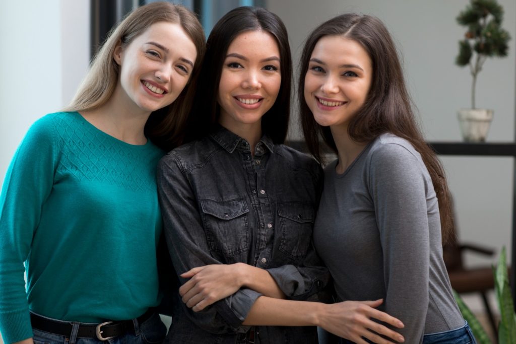 Karakteristik Perempuan ISFJ yang Membuat Mereka Mudah Disukai