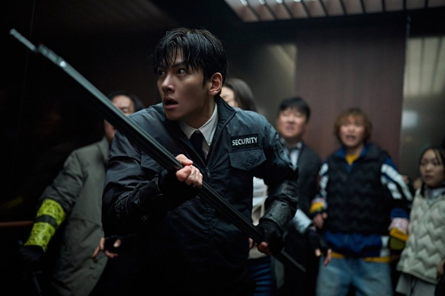 Sinopsis Film Colony (2026)
