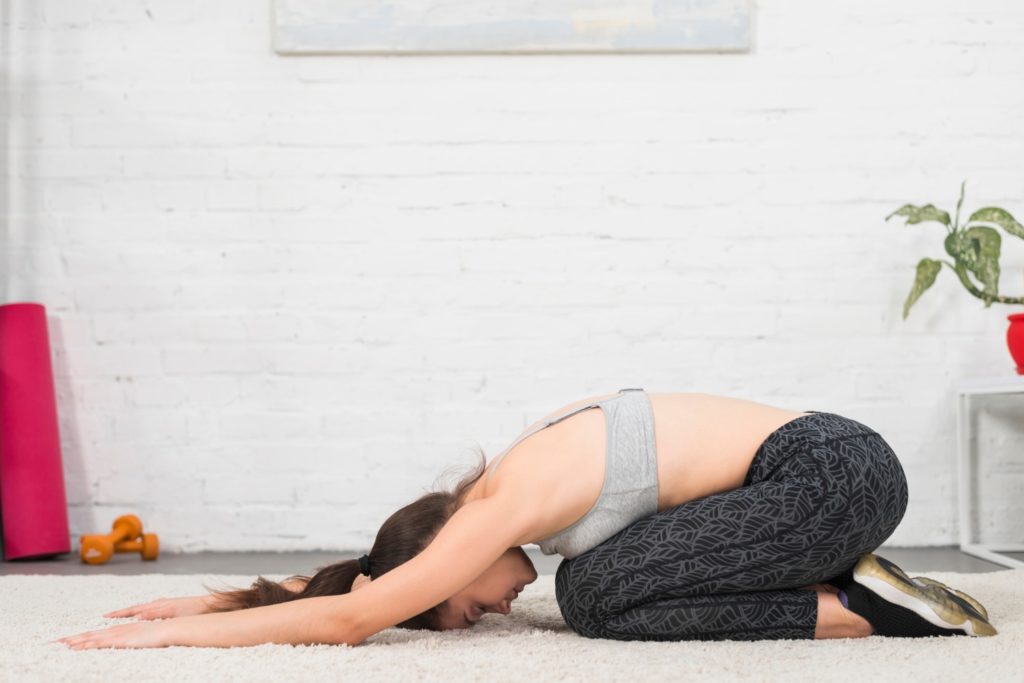 Child's Pose (Balasana), Mengurangi Stres yang Memicu Penuaan Dini