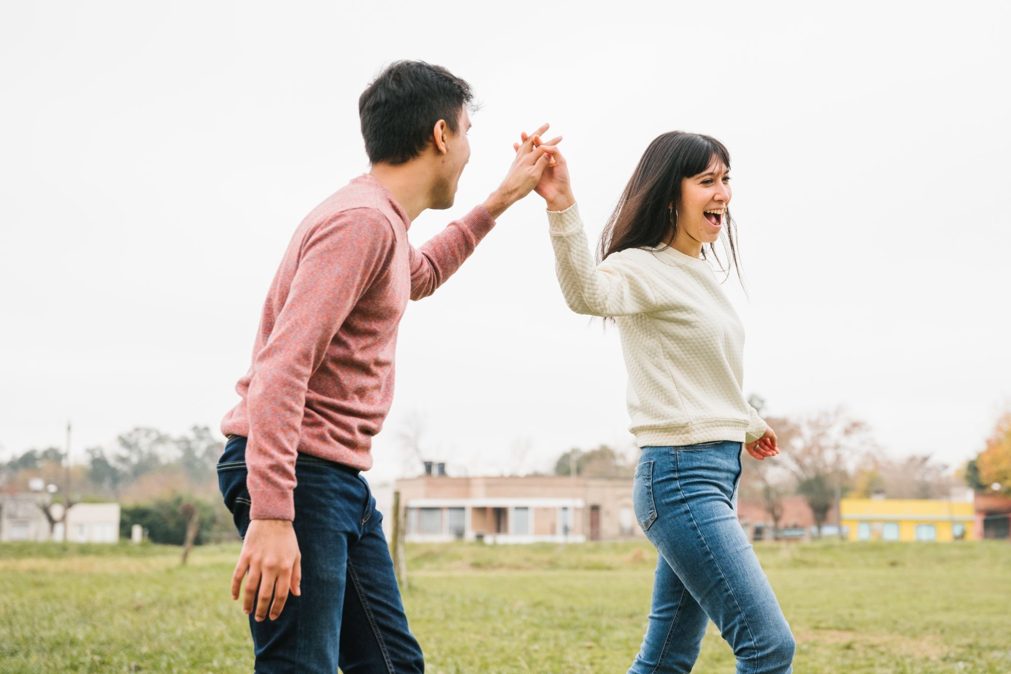 ISFJ, Masih Terikat dengan Kenangan Mantan 