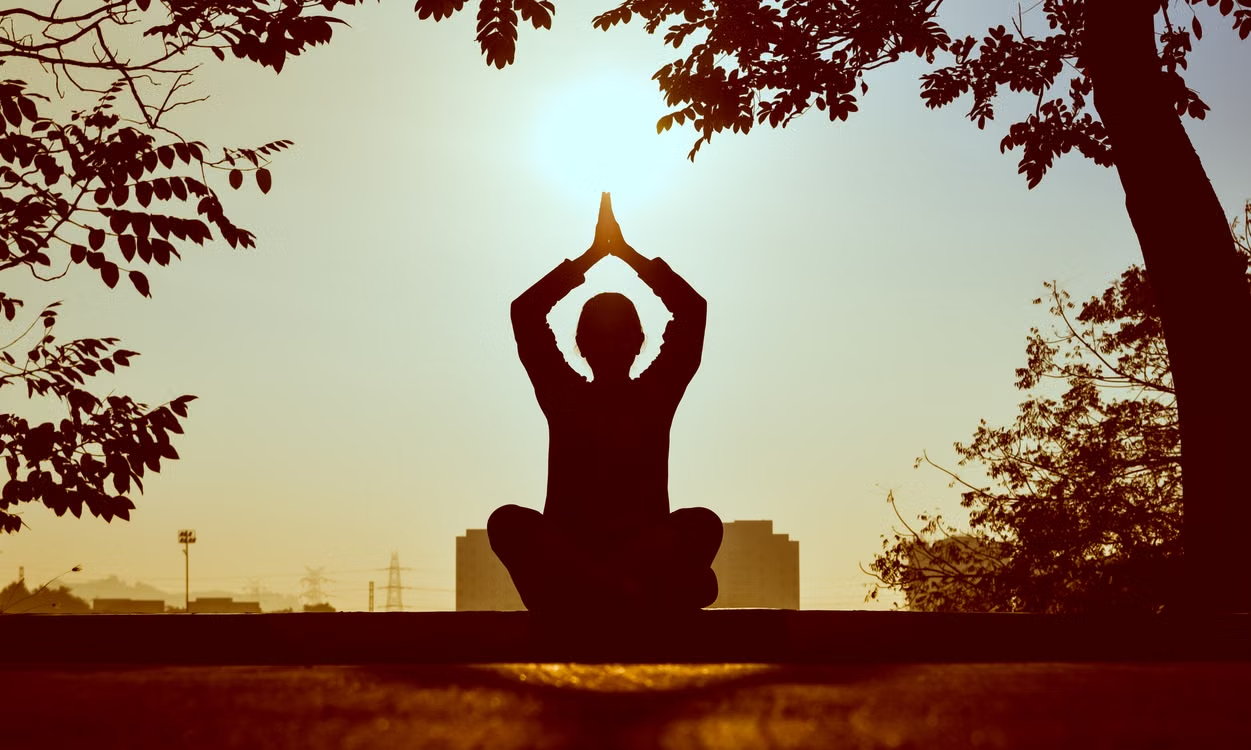 Hal yang Perlu Diperhatikan Sebelum Yoga