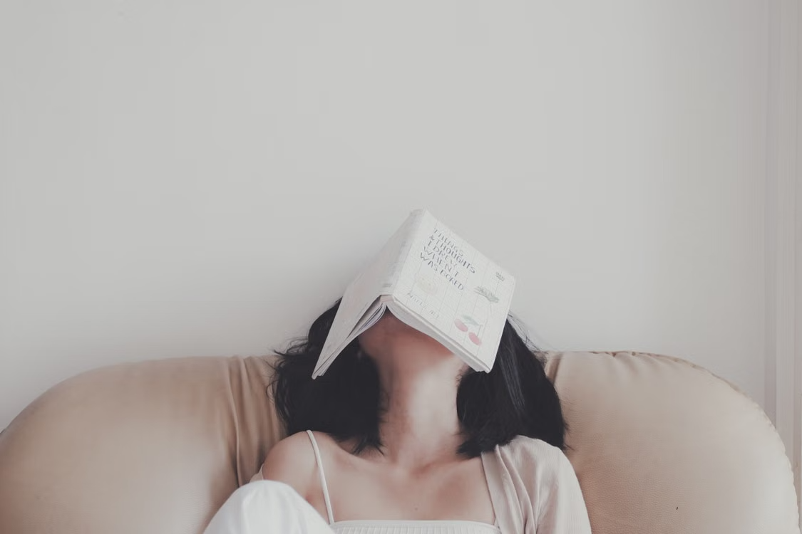 Kenapa Introvert Bisa Merasa Sangat Lelah Setelah Bekerja