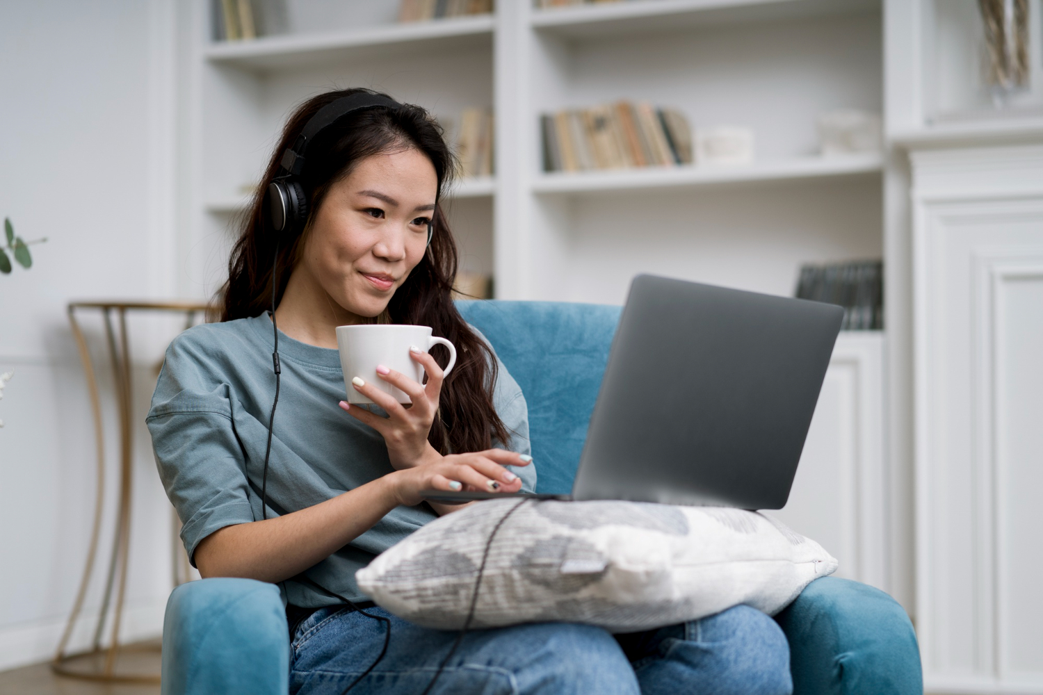 Tipe MBTI yang Cocok Kerja Remote, Kamu Termasuk?