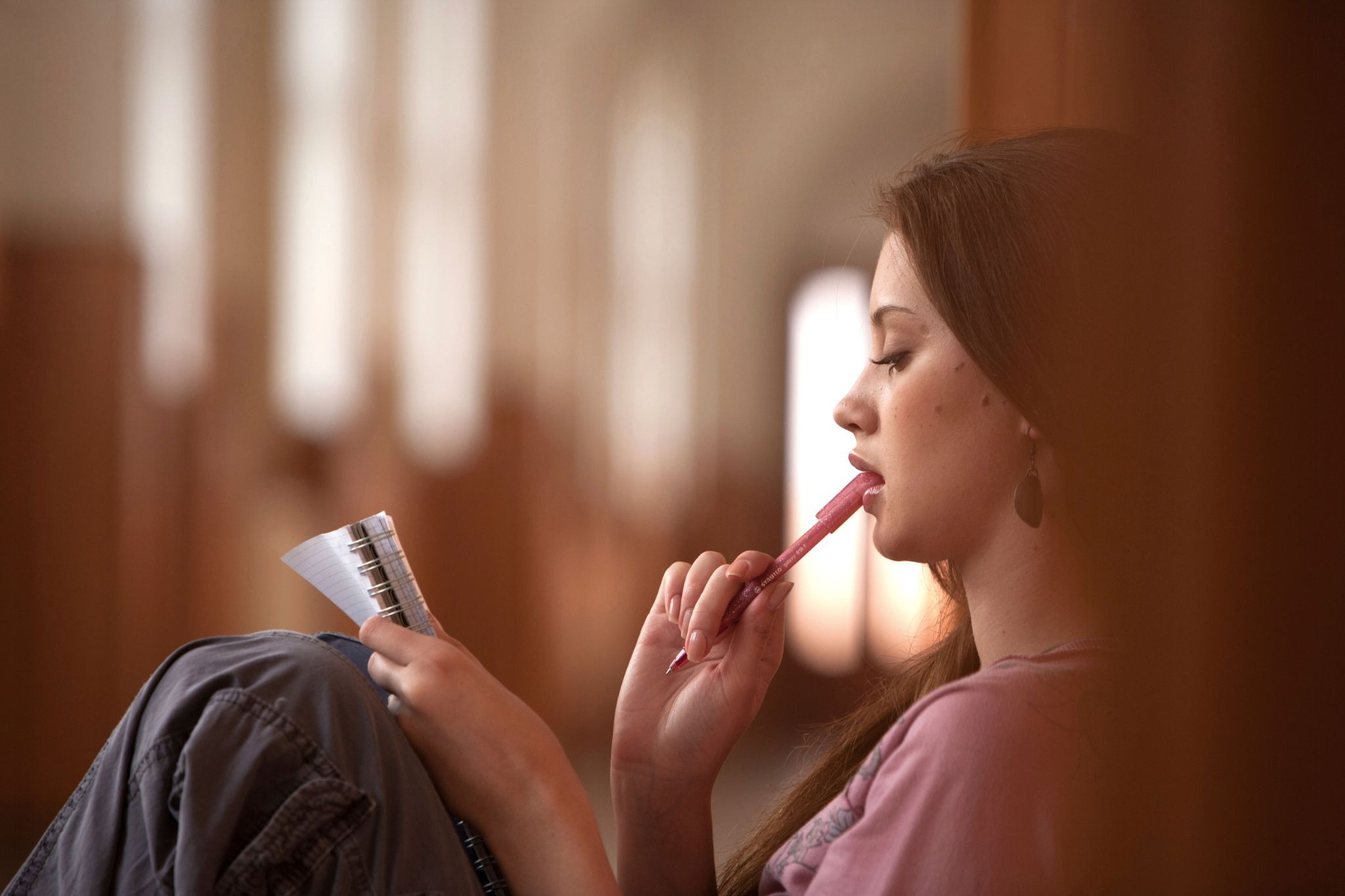 Cara Mengatasi Quiet Cracking agar Enggak Makin Terkuras