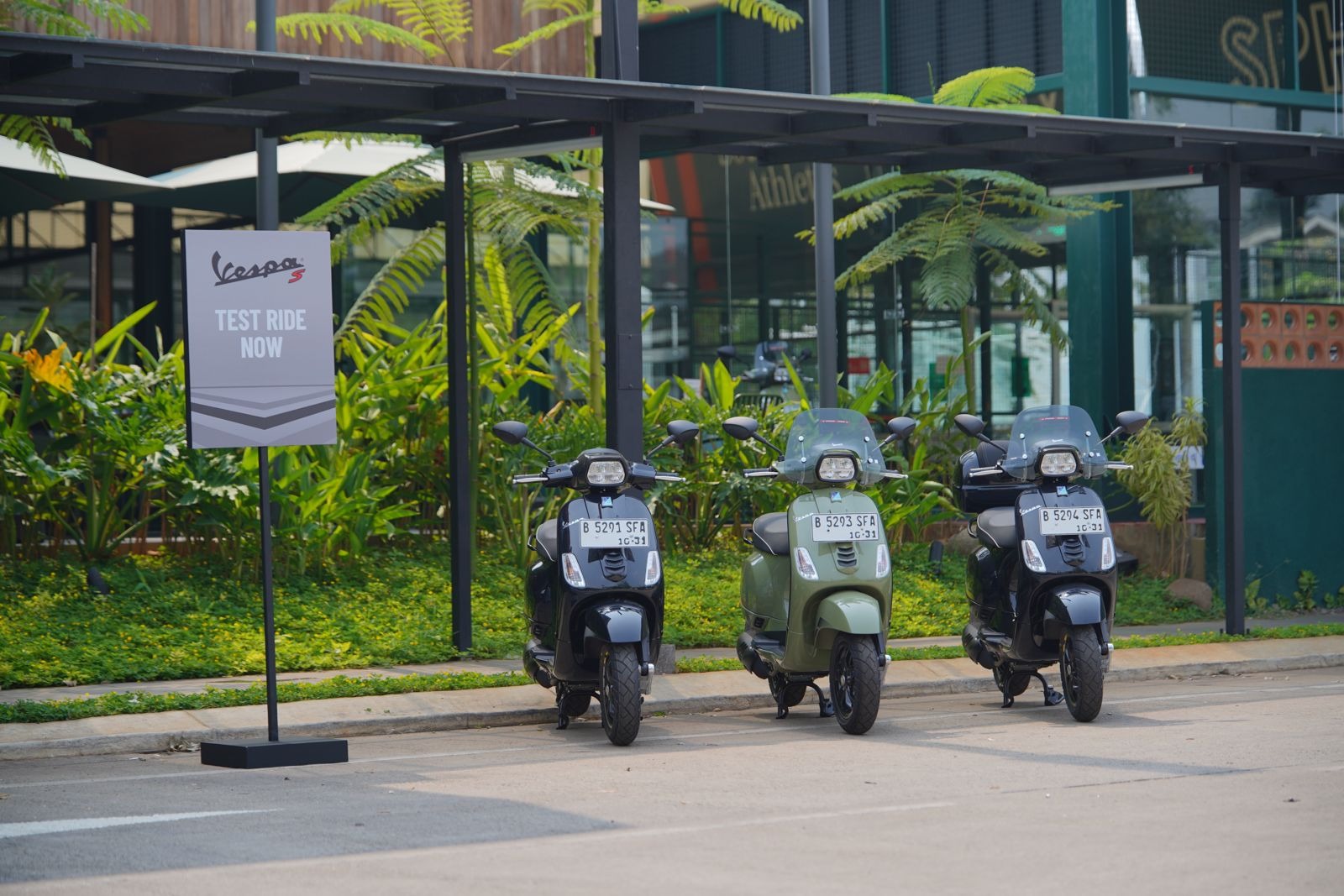 Vespa S 150 Punya 3 Pilihan Warna Terbaru, Mana yang Paling Cocok dengan Gayamu?