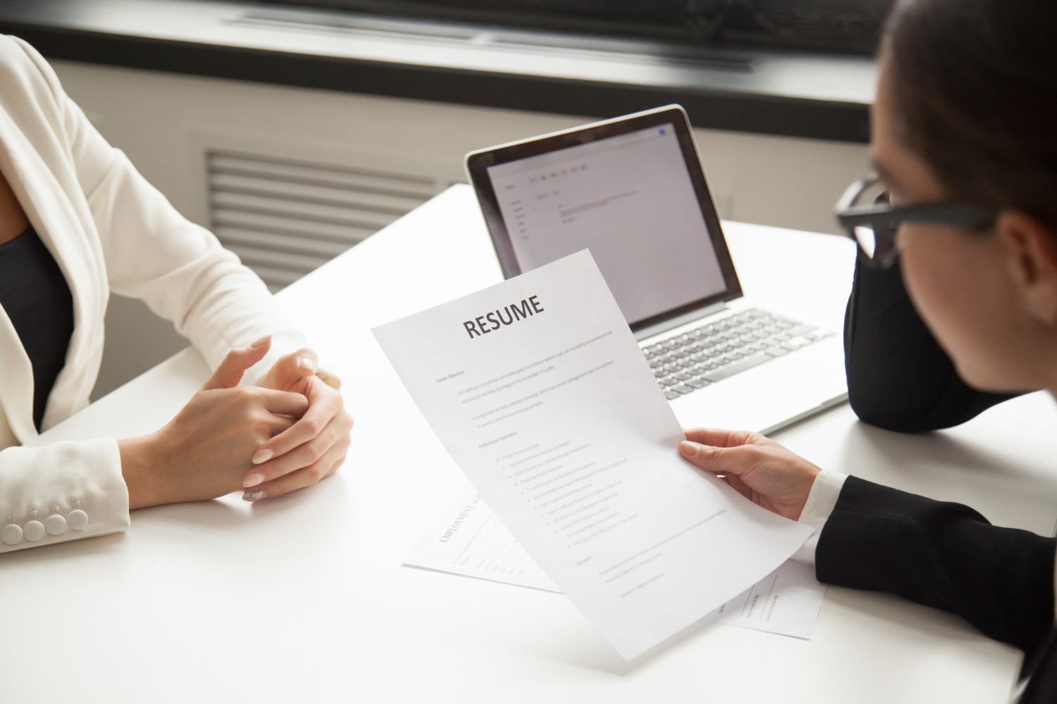 Apa Itu Deskripsi Diri di CV