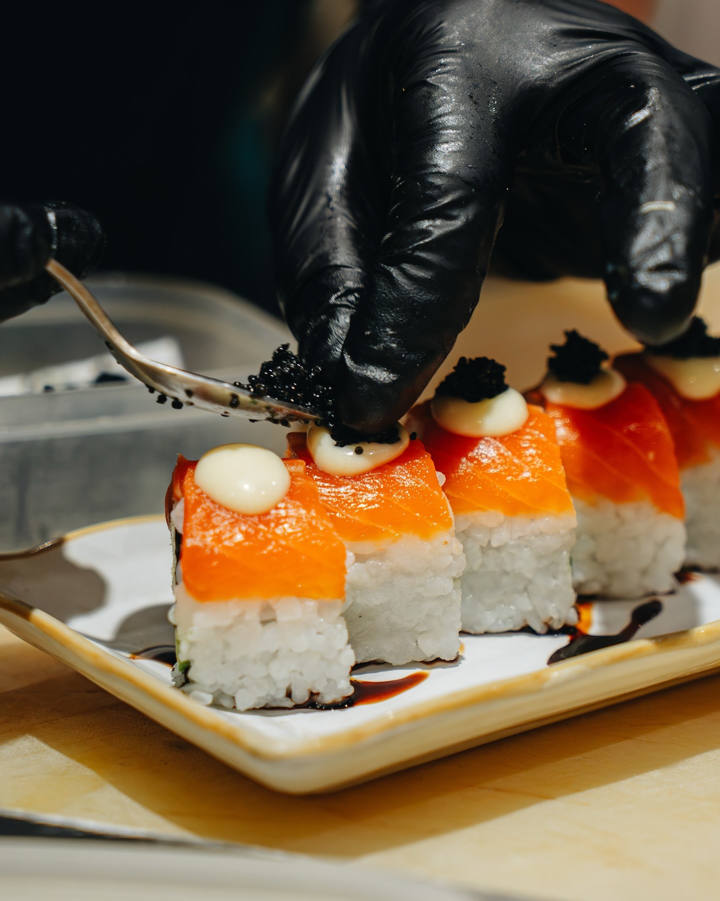 sushi sah certified Guresu Dining