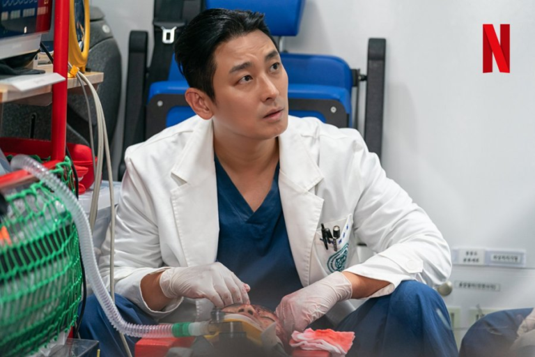 Ju Ji Hoon sebagai Baek Kang Hyuk